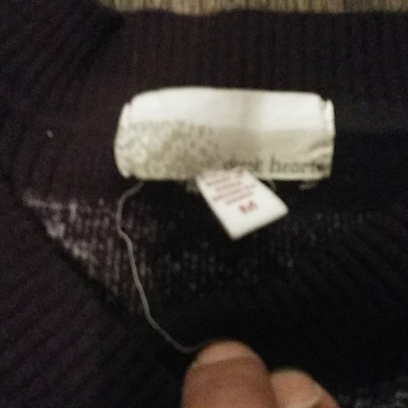 2 short sleeve shirts - Picture 3 of 3